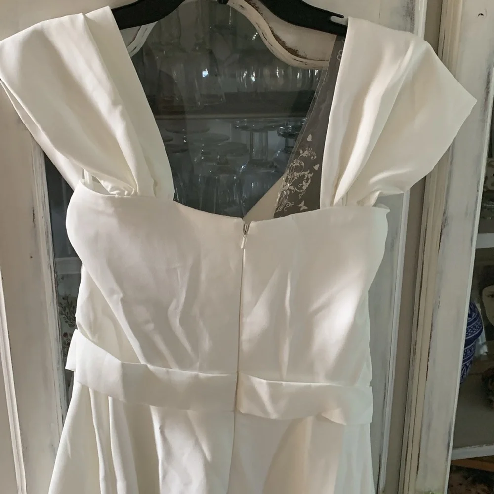 NWT! Cocktail or wedding dress, ivory, beautiful brand new - Picture 4 of 6